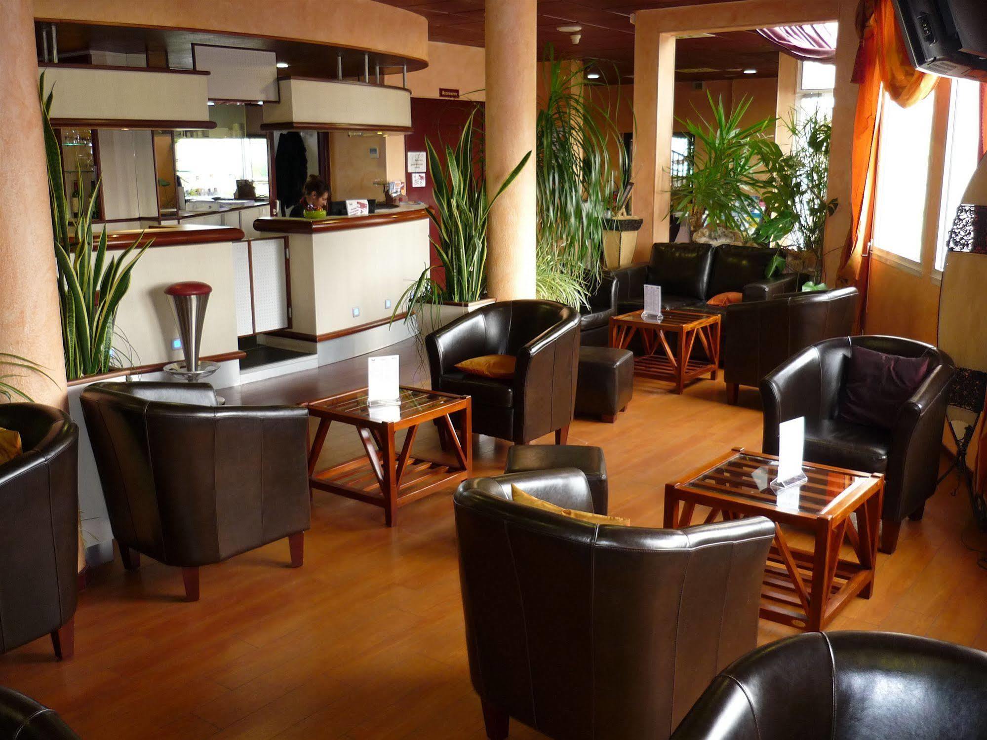 Ibis Styles Ancenis Centre Hotel Екстериор снимка
